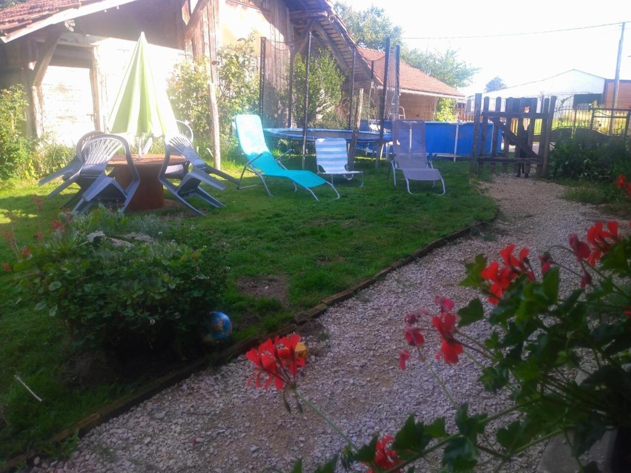 A La Poularde B&B Curciat-Dongalon 部屋 写真